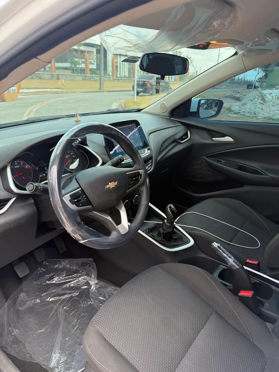 Chevrolet Onix ONIX HATCH LT 1.0 12V Flex 5p Mec. 2024