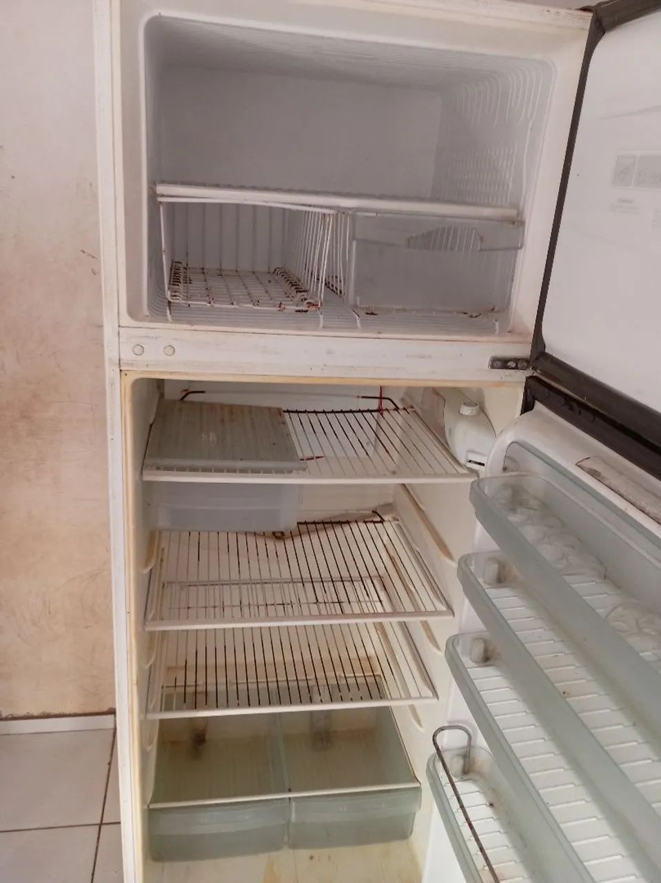 Vendo geladeira - Foto 2