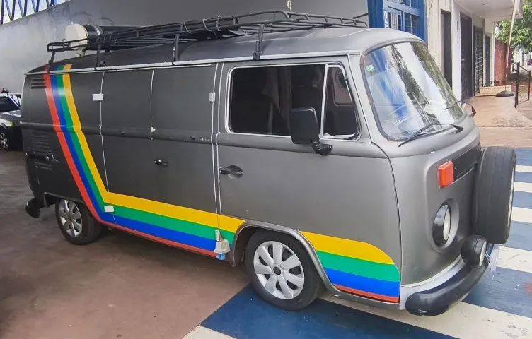 Volkswagen Kombi Kombi Standard/ Luxo/ Série Prata 1992
