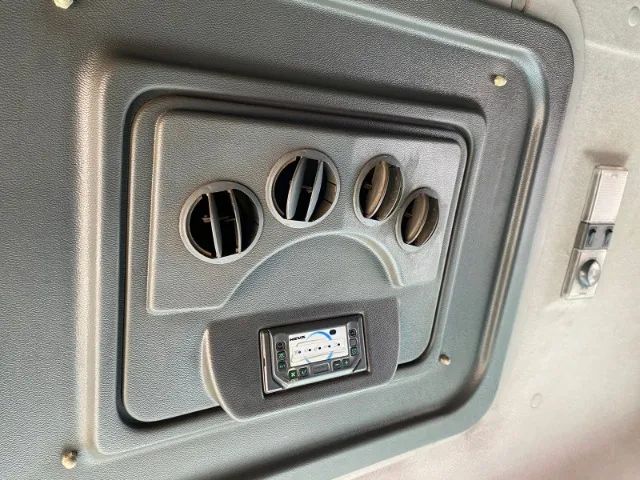 FORD CARGO 1319 BAÚ 2013 - Foto 13