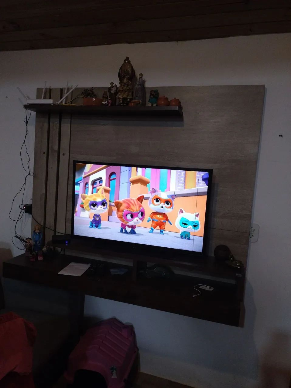 Painel de Tv em ótimo estado 