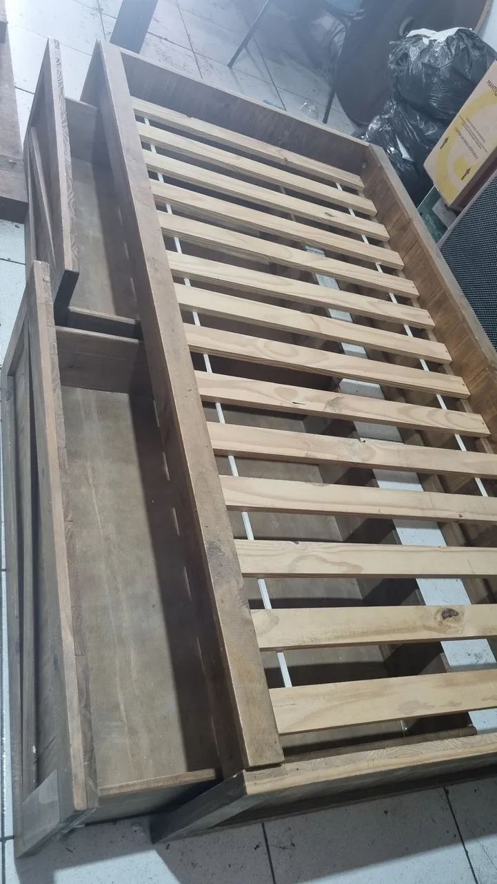 Cama solteiro com gavetas de madeira - Foto 2
