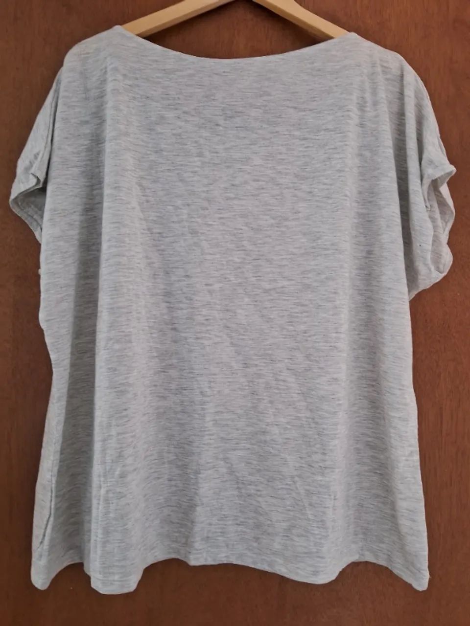 Kit 2 blusas plus size G3 (54/56) novas - Foto 2