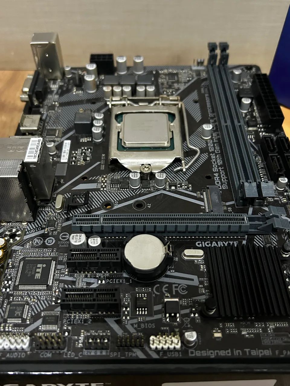 Placa mãe H410m H e processador i5 10400 - Foto 4