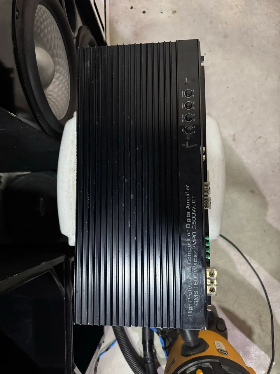 Vendo módulo roadstar 1600 super conservado ?