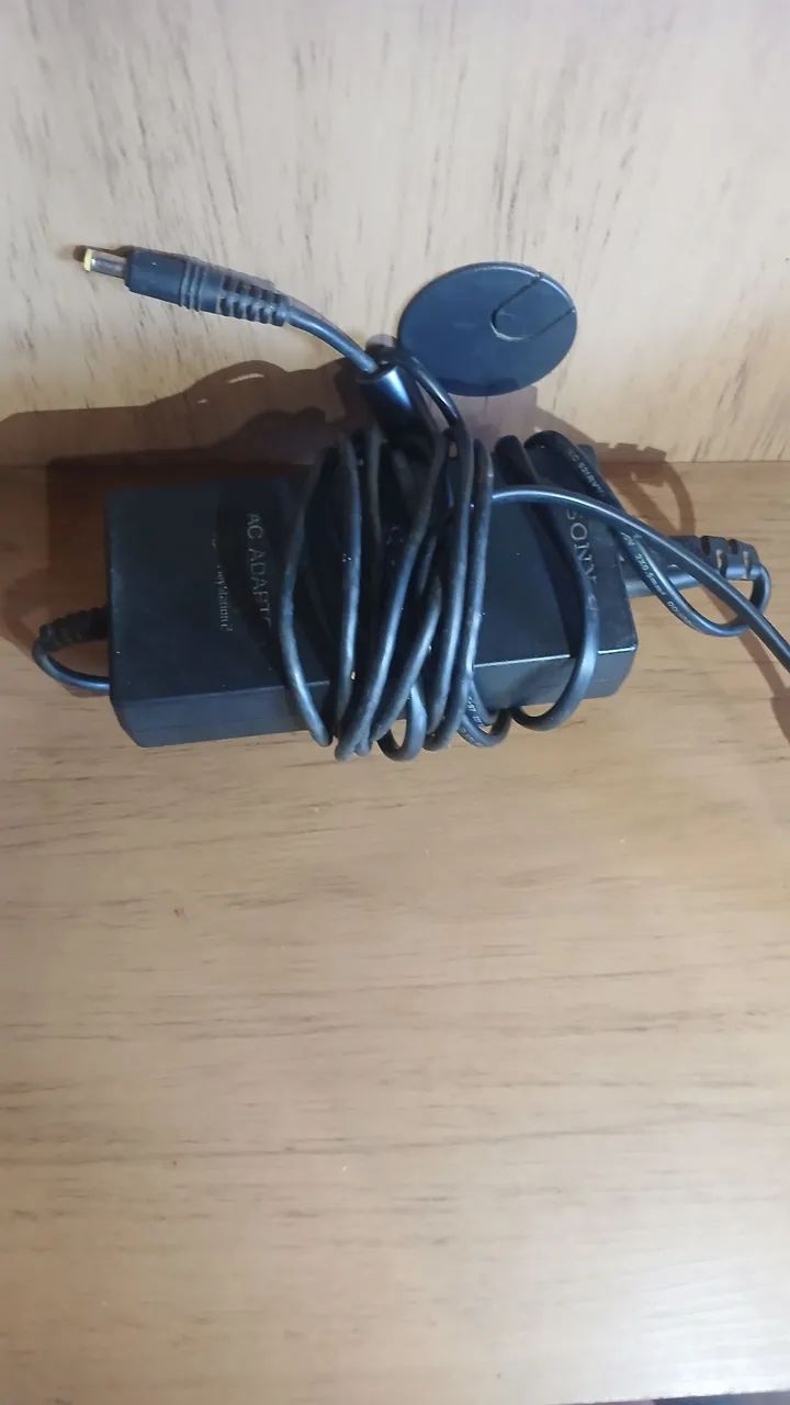 Ps2 desbloqueado com 2 controle e 60 jogos - Foto 3