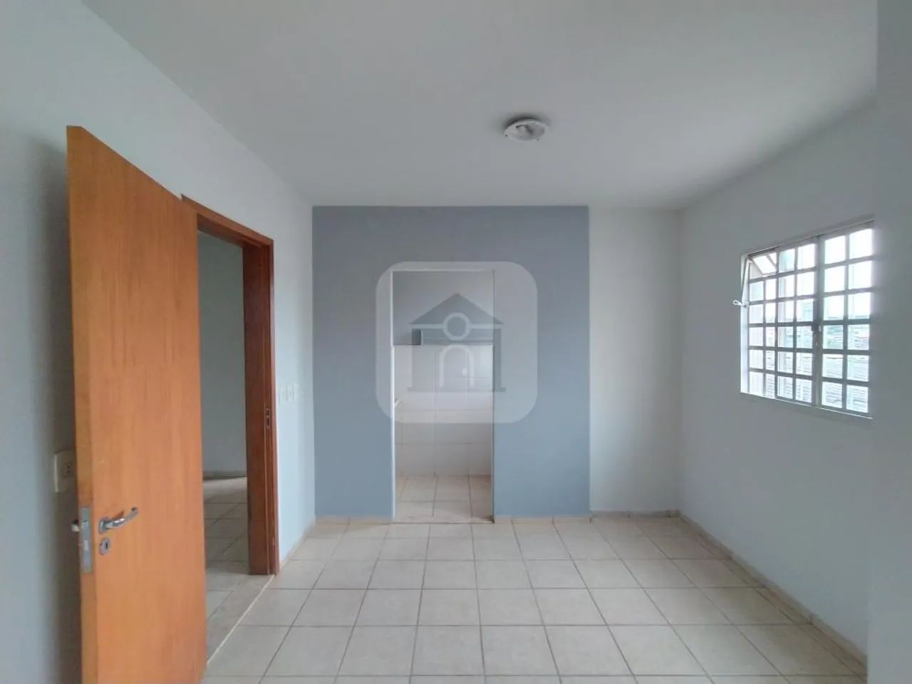 Casa, Cômodo Comercial E Quatro Quitinetes à Venda no Bairro Aparecida - Foto 4