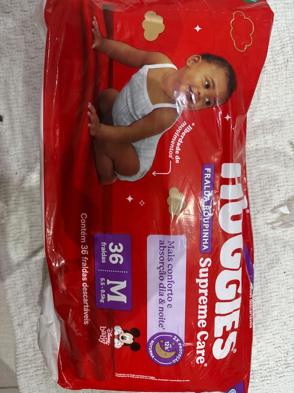 Fralda roupinha Huggies M 