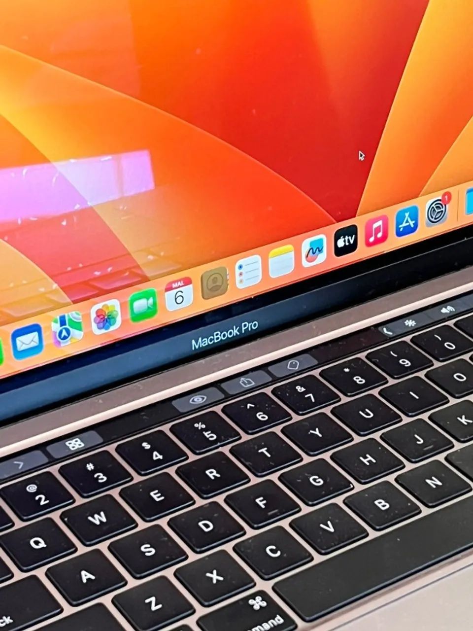 MacBook Pro 13? 2020 | i5 2.0GHz | 16GB RAM | SSD 512GB | Touch ID
