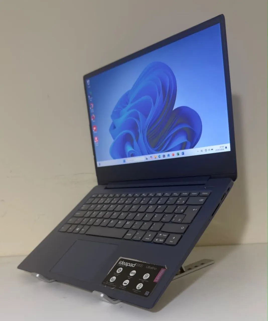 Notebook Lenovo Processador core i5-8 geração Ssd 8gb Ram - Foto 3