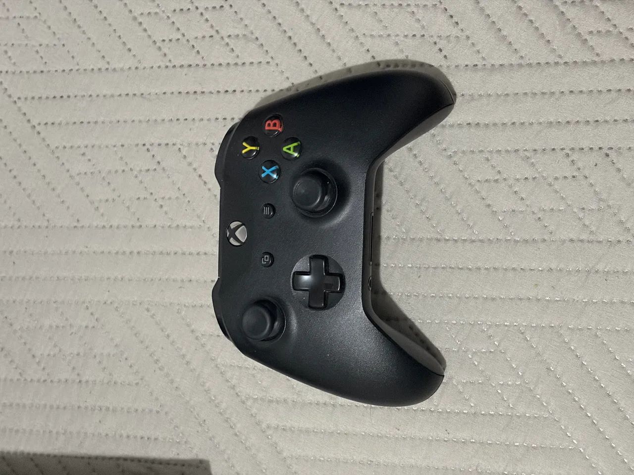 Xbox One X 1tb - Foto 5