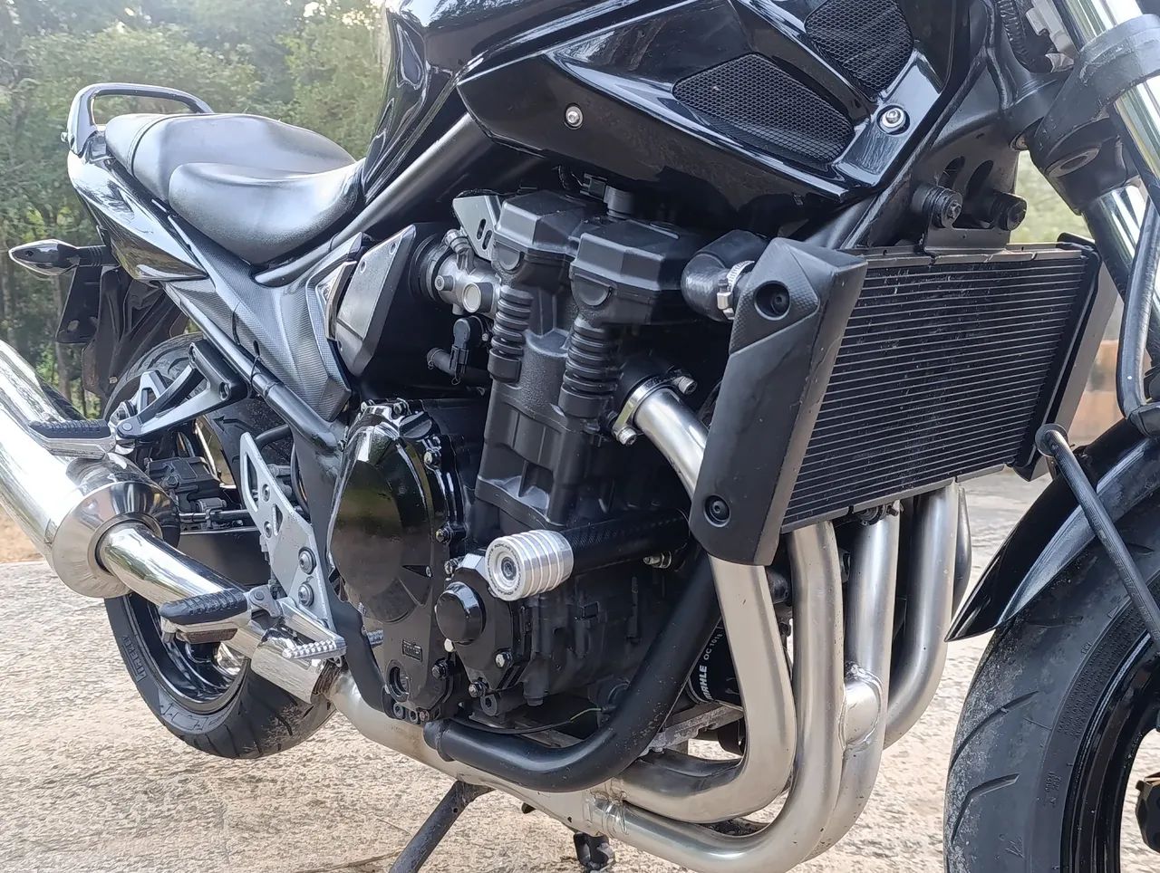 Suzuki Bandit 650 2011 - Foto 3