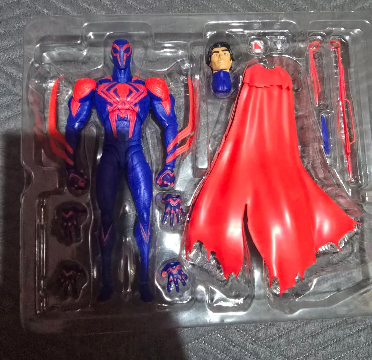 Sh figuarts spiderman 2099 - Foto 3