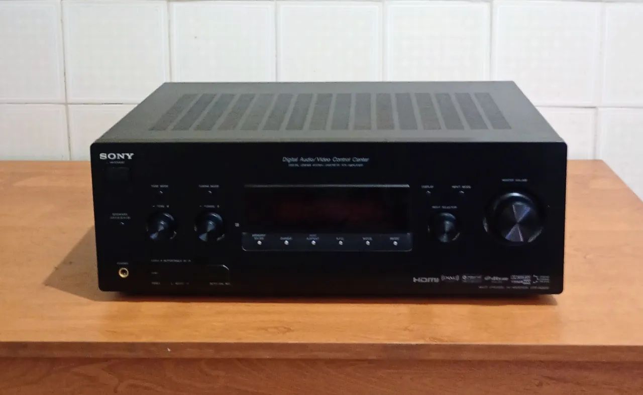Receiver AV Sony, especificamente o modelo STR-DG820 - Aparelhos