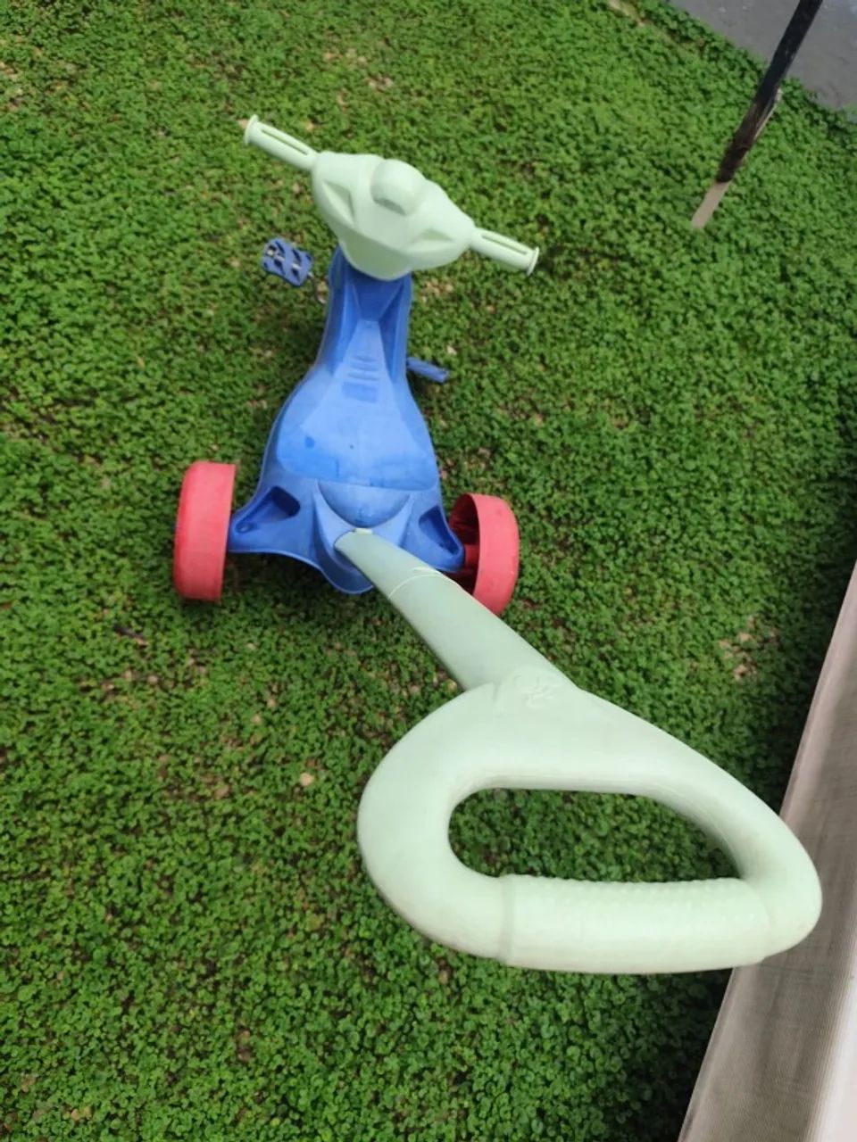 Vendo Triciclo Infantil - Foto 2