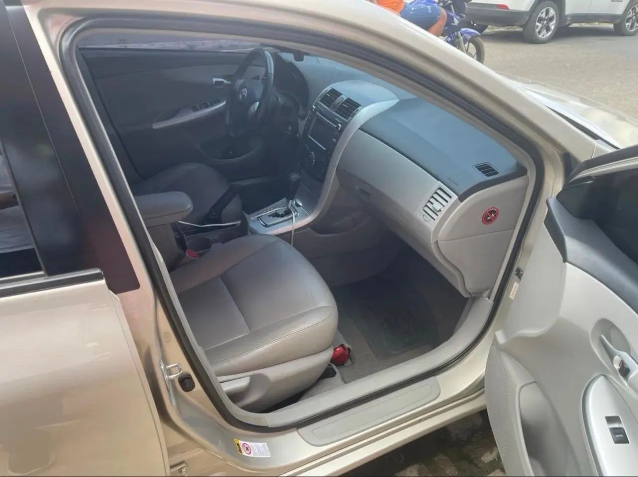 Toyota Corolla XEI 2.0 Flex 16V Aut. 2014 - Foto 3
