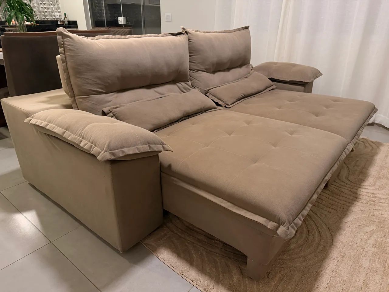 Sofá retrátil 4 lugares 2,40m - Foto 3