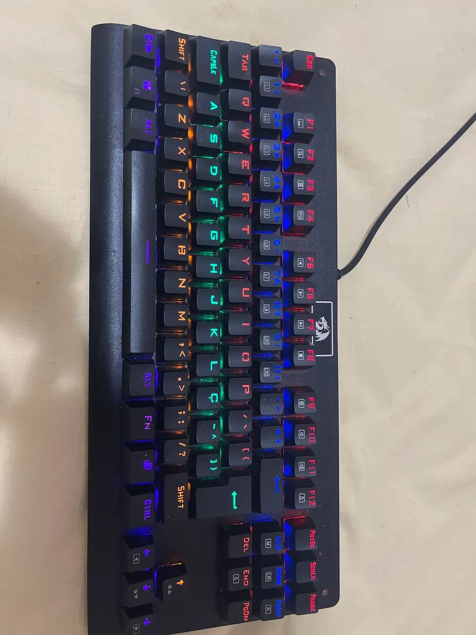 TECLADO REDRAGON DARK AVENGER  - Foto 3
