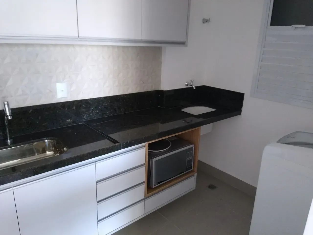 1 quarto e sala montado, mobiliado e climatizado PORTEIRA FECHADA Enseada do Suá - Foto 5