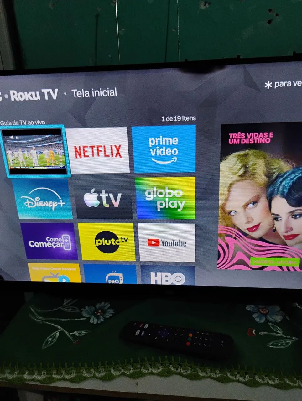 TELEVISÃO 32 POLEGADAS AOC SMART FUNCIONANDO COM CONTROLE 