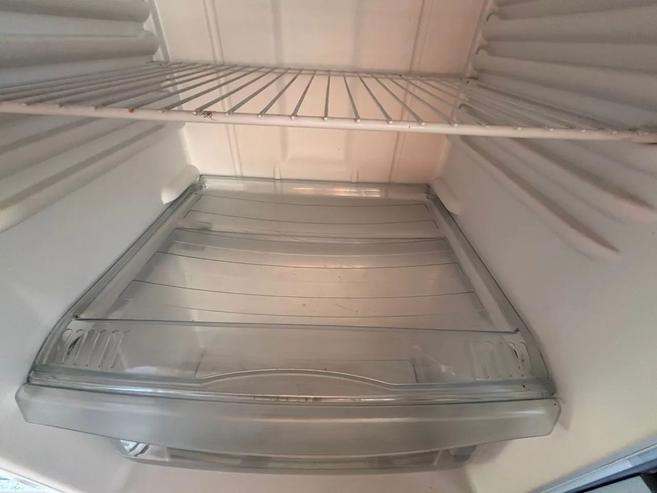 Geladeira excelente 