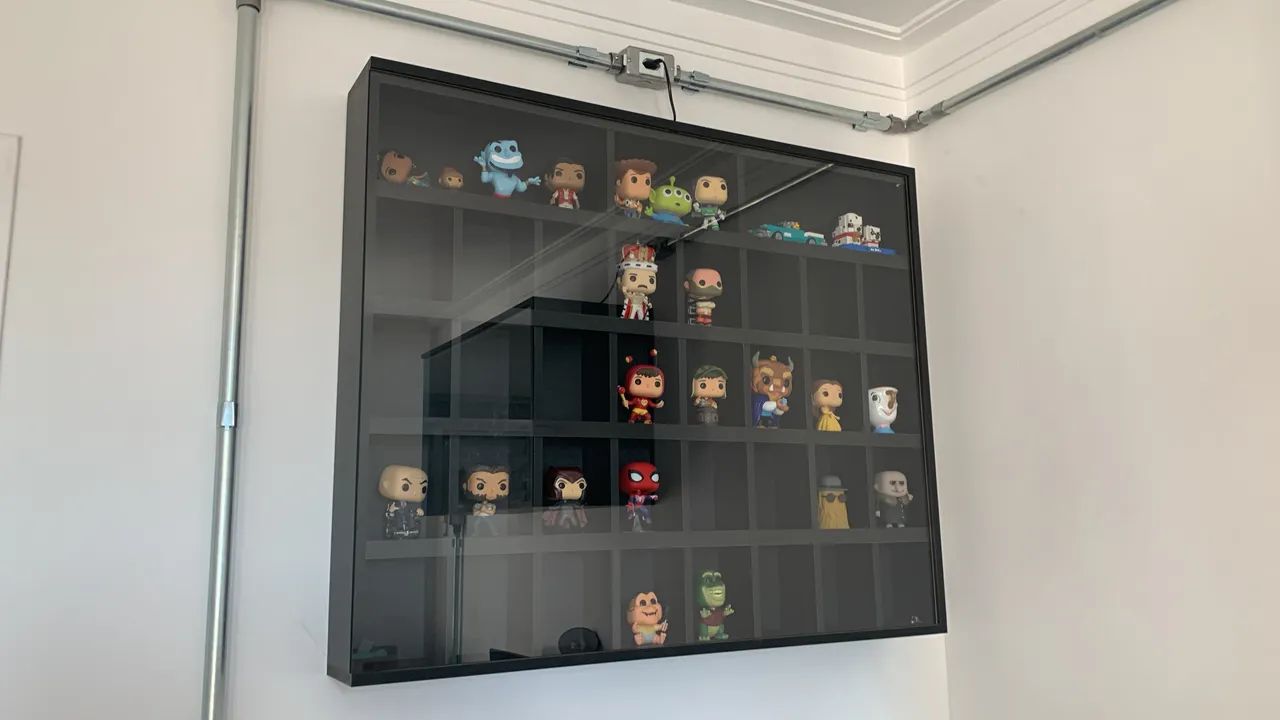 Expositor para Funko Pop com vidro e iluminação - até 40 unidades - Foto 3
