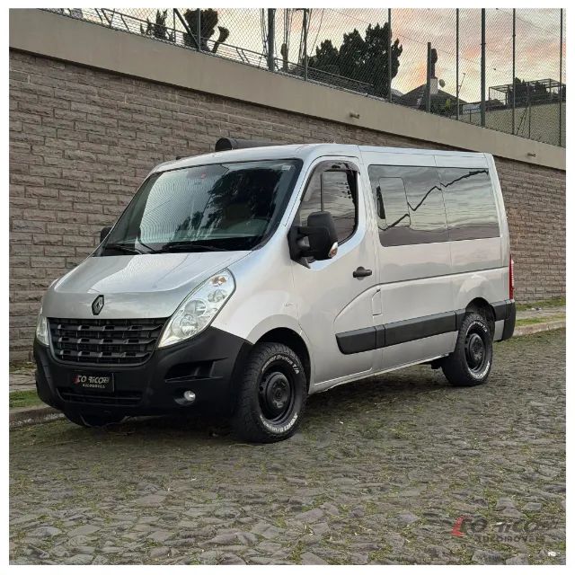 Renault Master MASTER 2.3 DCI VITRE FURGãO 16V DIESEL 2015