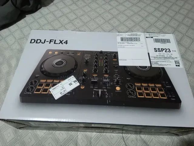 Pioneer DJ DDJ-FLX4 controladora Lacrada  - Foto 2
