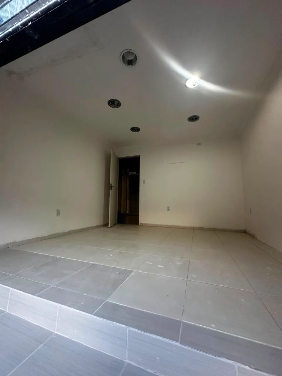 Excelente Sala em Casa Amarela no Térreo  - Foto 2