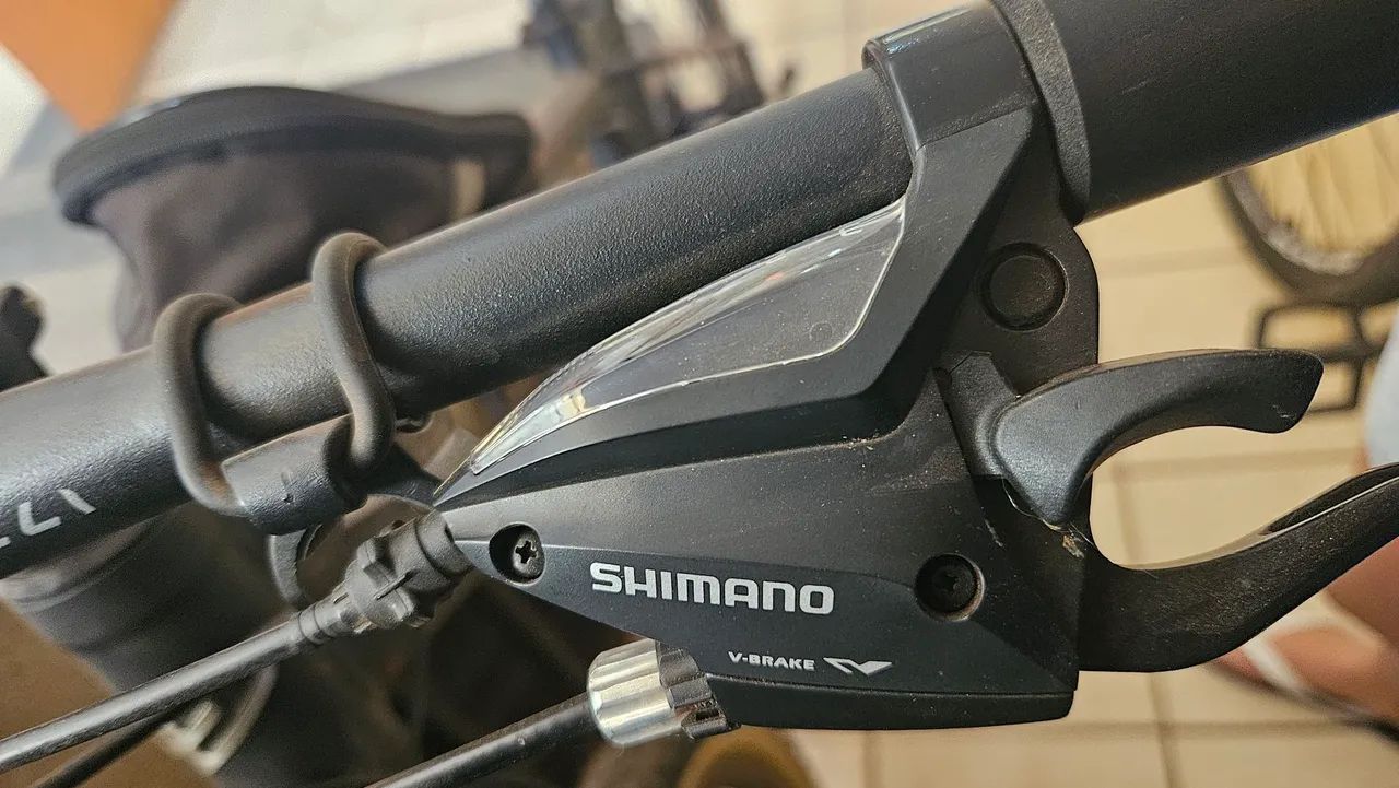 Bicicleta MTB com todos os acessórios - Foto 3