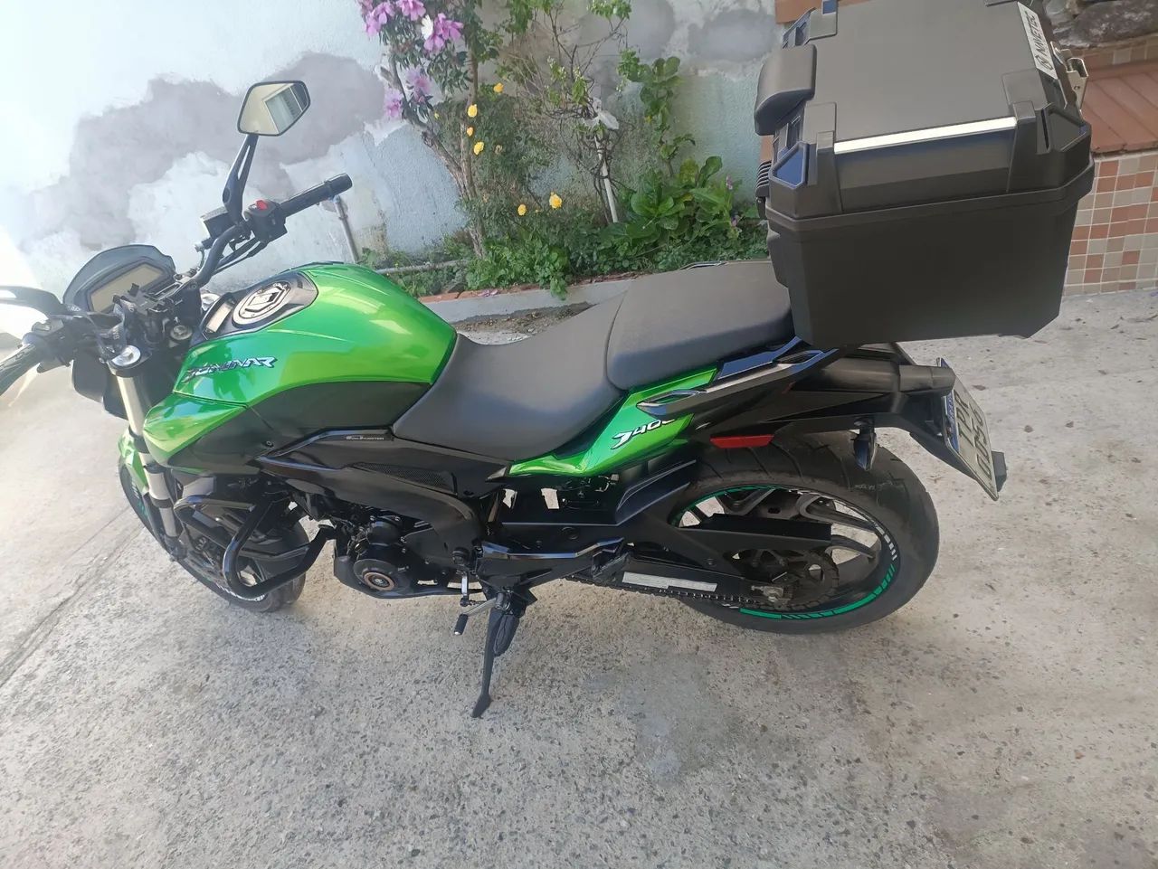 DOMINAR 400  - Foto 2