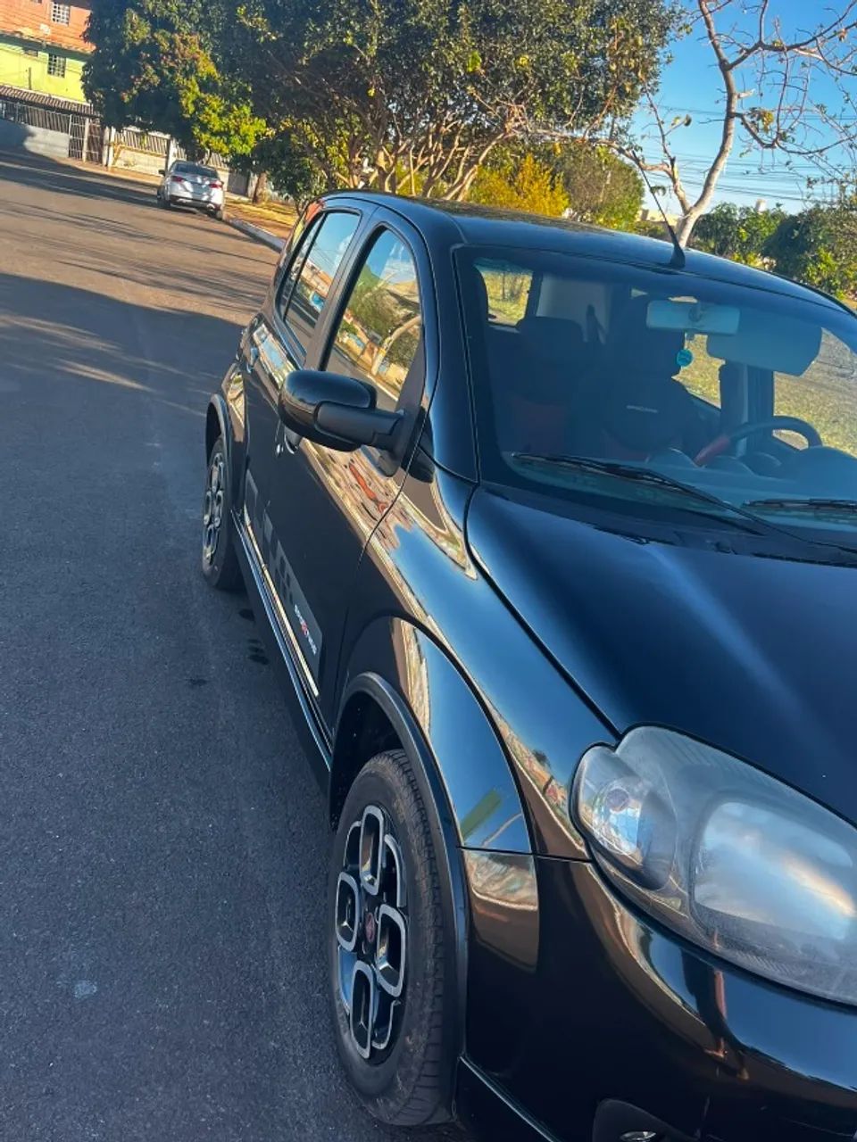 Fiat Uno Sporting 1.4 EVO Fire Flex 8V 4P 2012 - Foto 5