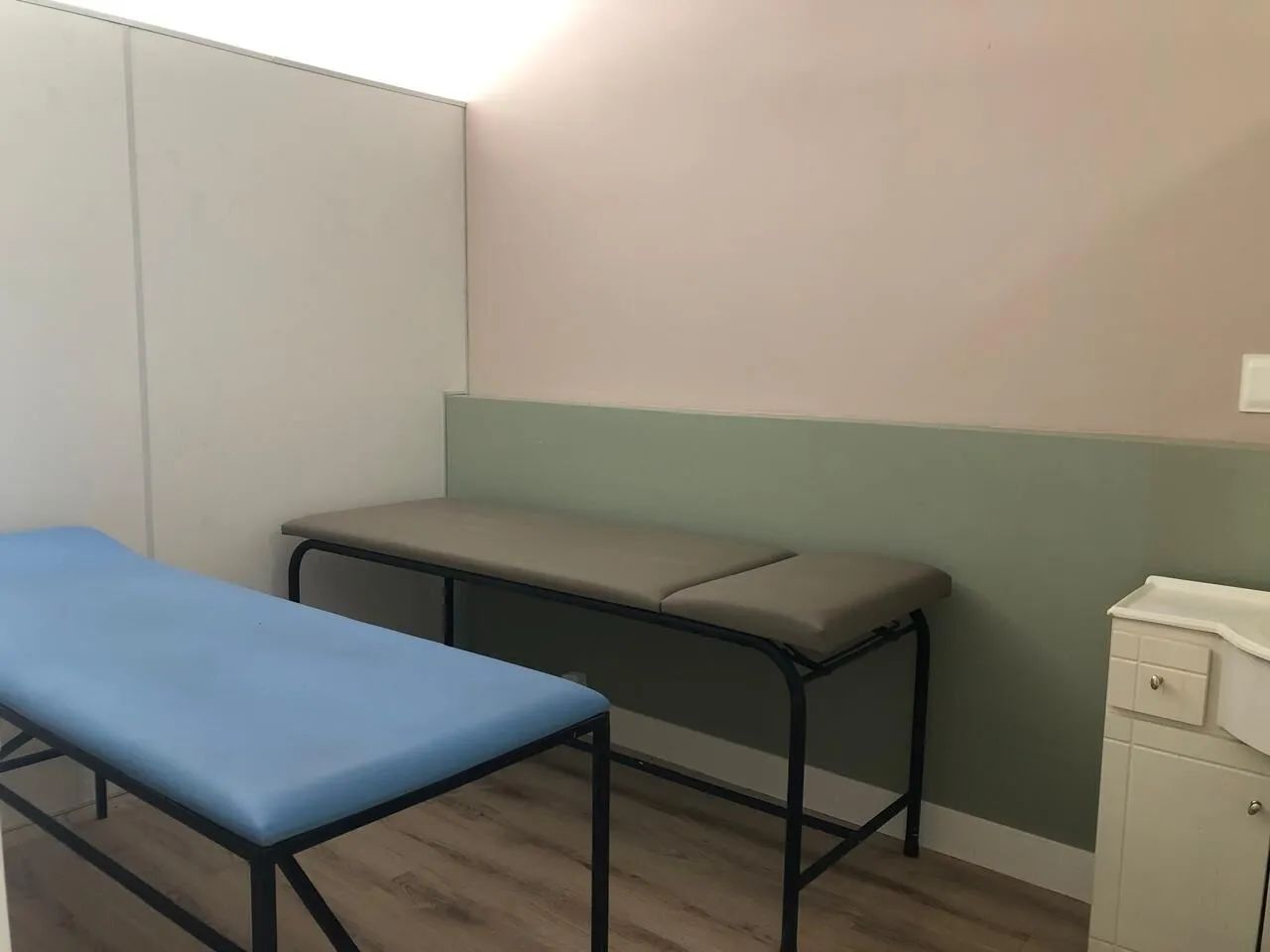 Loja á Venda com Mezanino a Poucos Minutos da UFSC - Foto 4