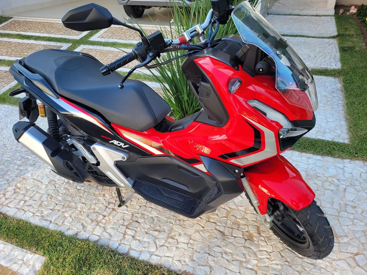 Honda Adv 2021 - Foto 2