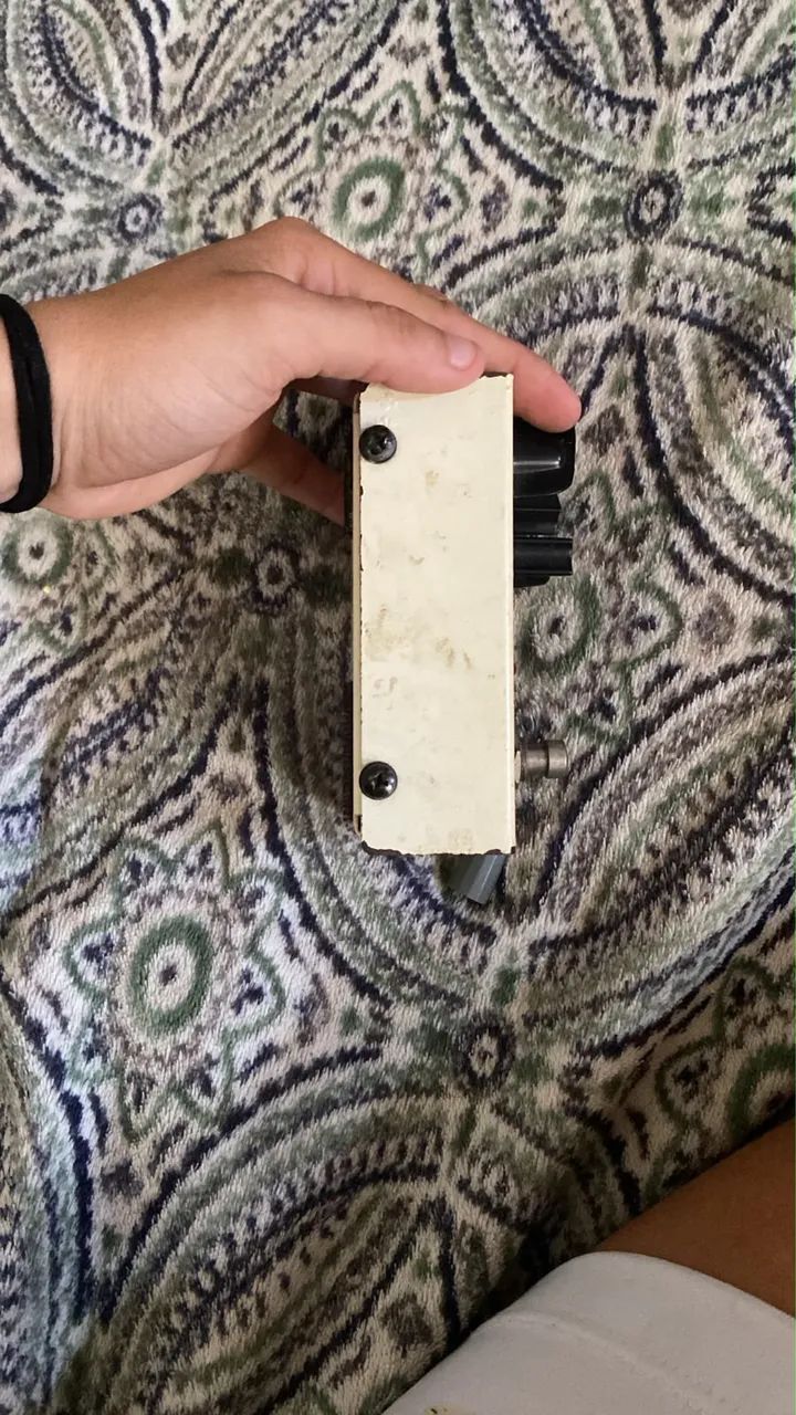 Pedaleira para guitarra com efeito Fuhr mann - Foto 4