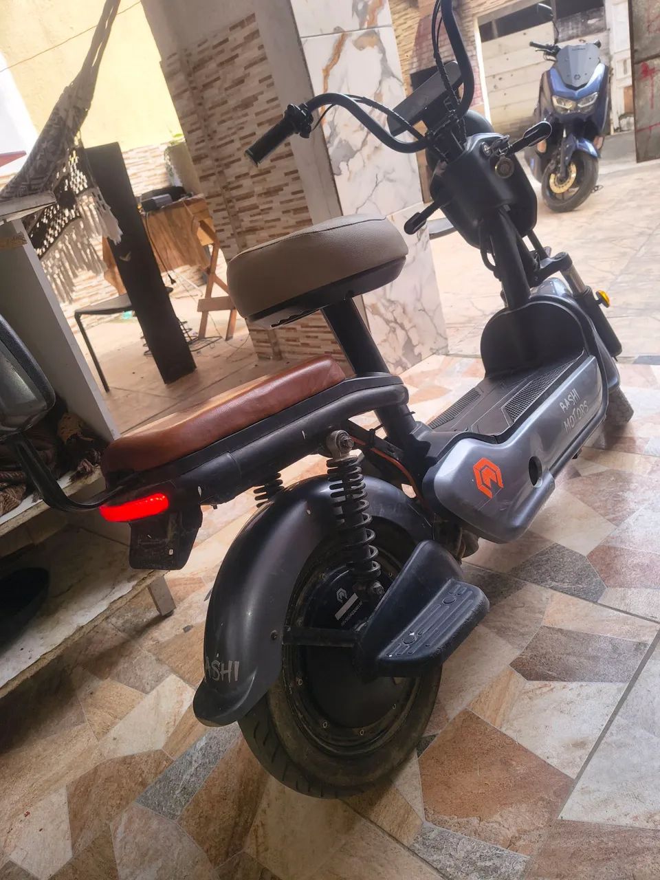 Bicicleta elétrica boa, aceito TROCAS  - Foto 4