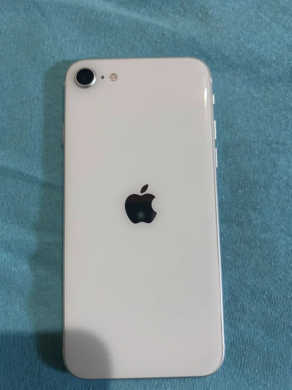 iPhone SE 2ª geração.