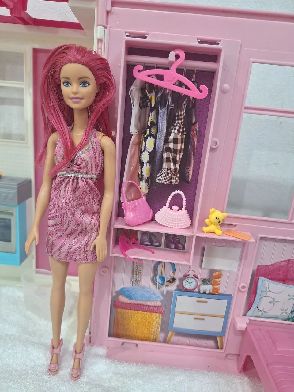 Casa dos sonhos da Barbie Glan Dreamhouse com boneca e acessórios  - Foto 3
