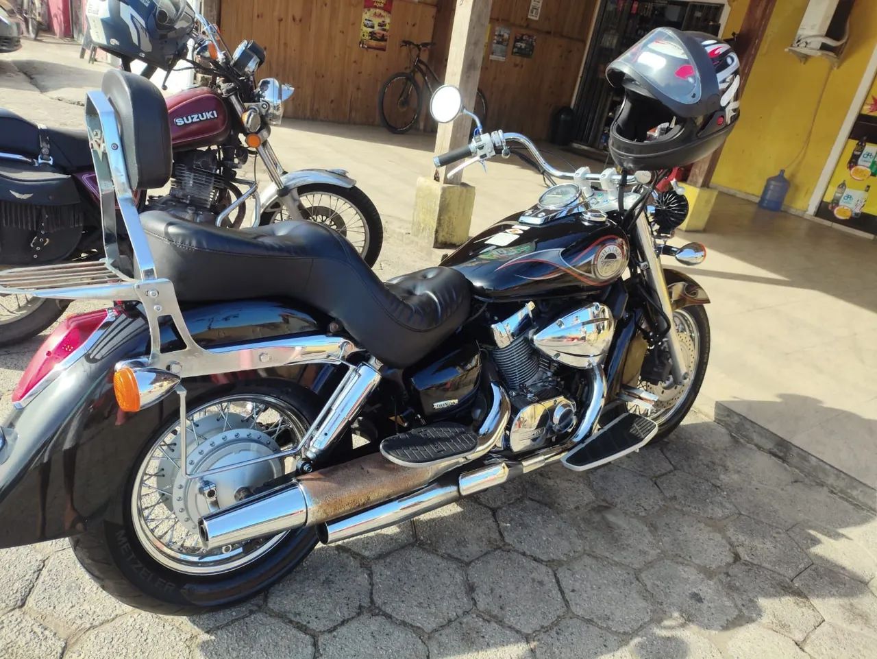 Shadow 750/2009