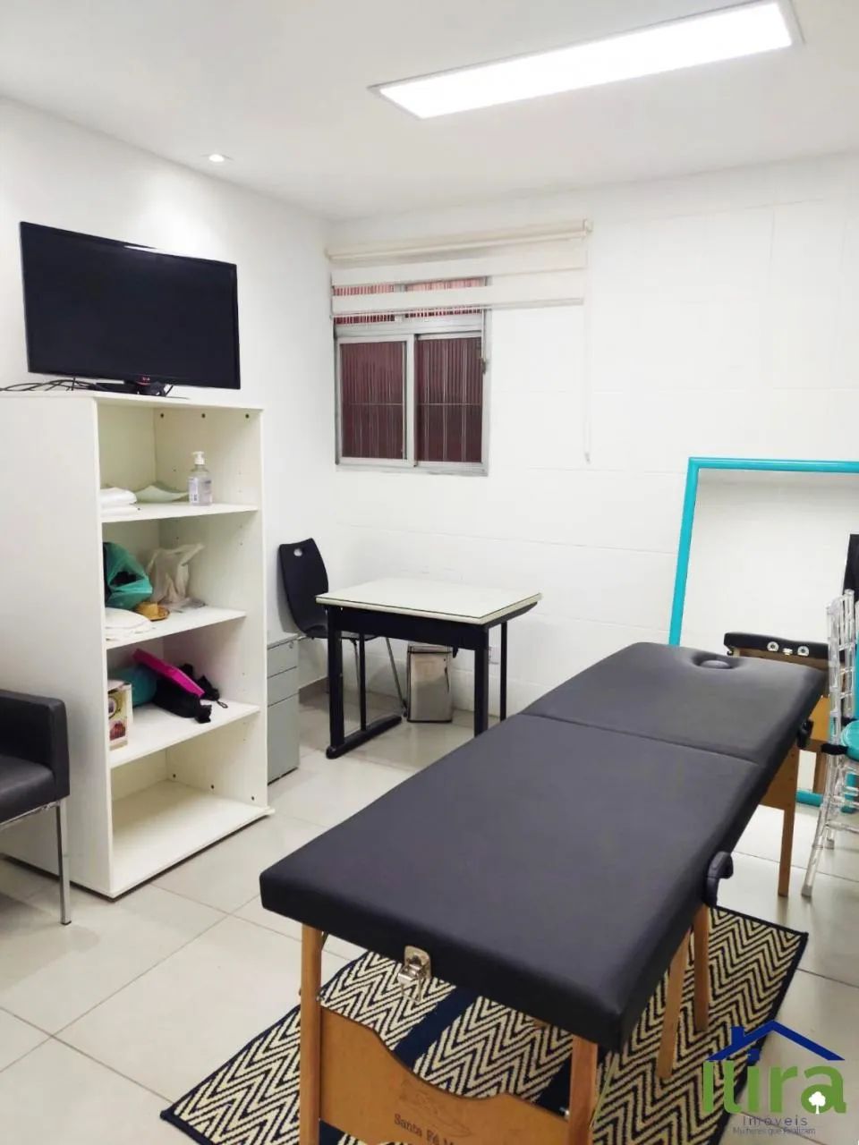 Sala Comercial Com 4 Salas e 3 Vagas de Garagem Para Locacao No Centro de Osasco