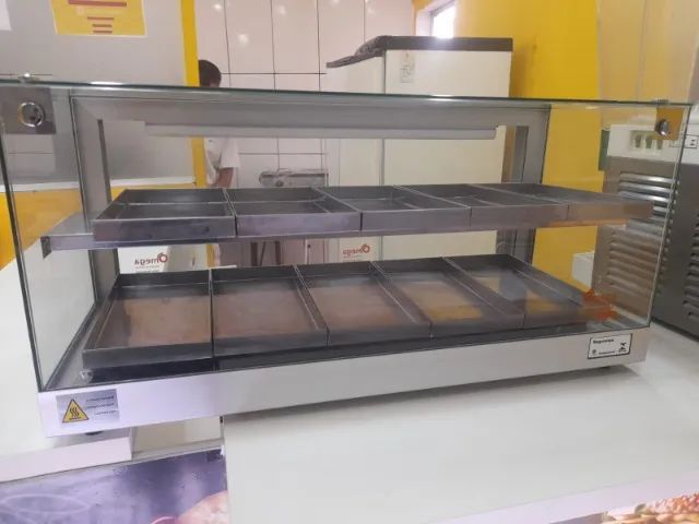 BD10 - Estufa Beta para Salgados 10 Bandejas Dupla Prata - 127v - Omega