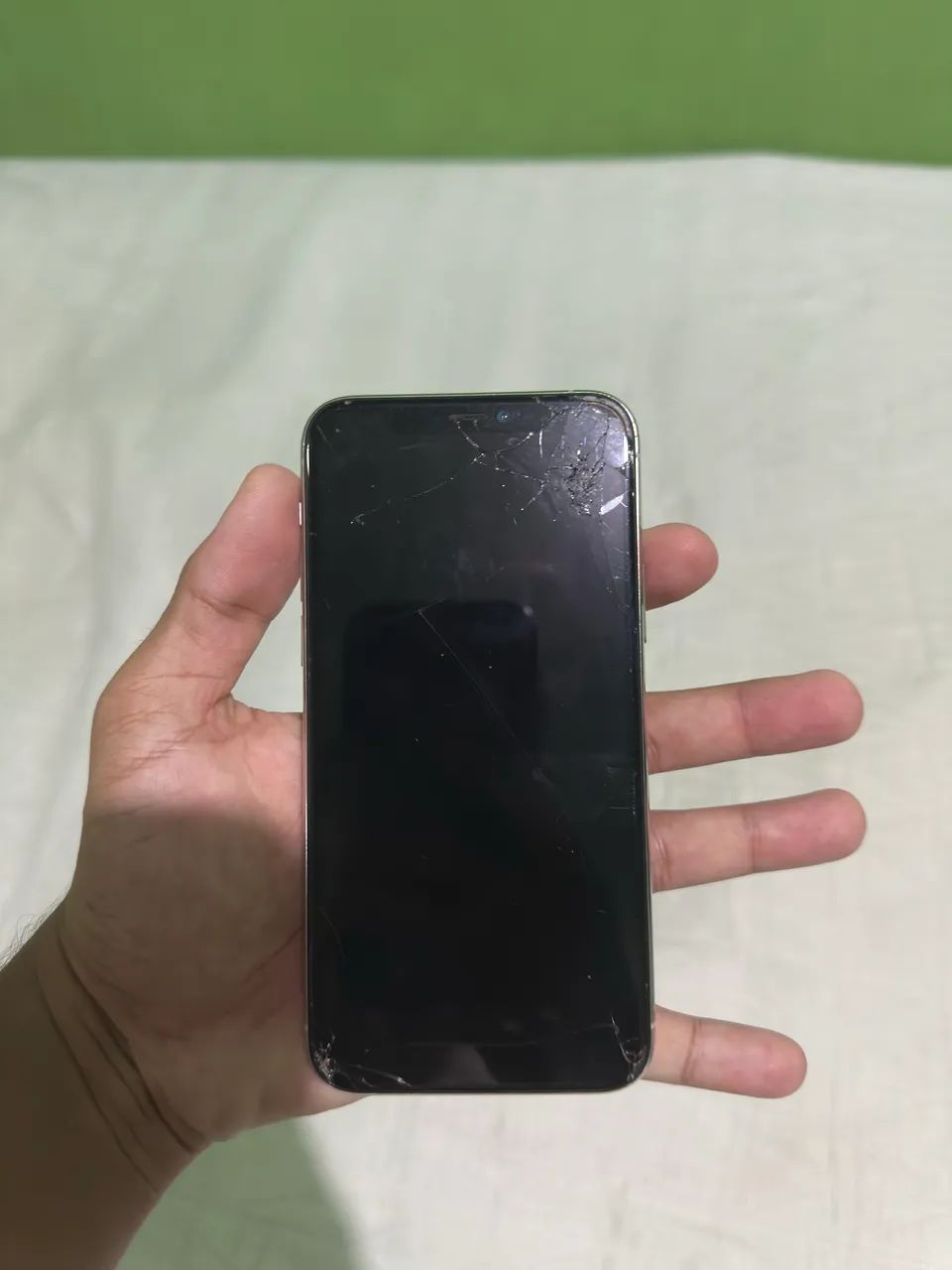 iphone 11 pro 256gb (retirada de peça) - Foto 5
