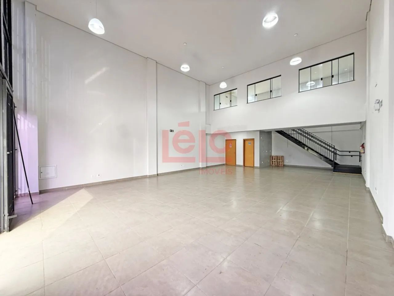Sala comercial ampla para locação - Loteamento sumaré. - Foto 4