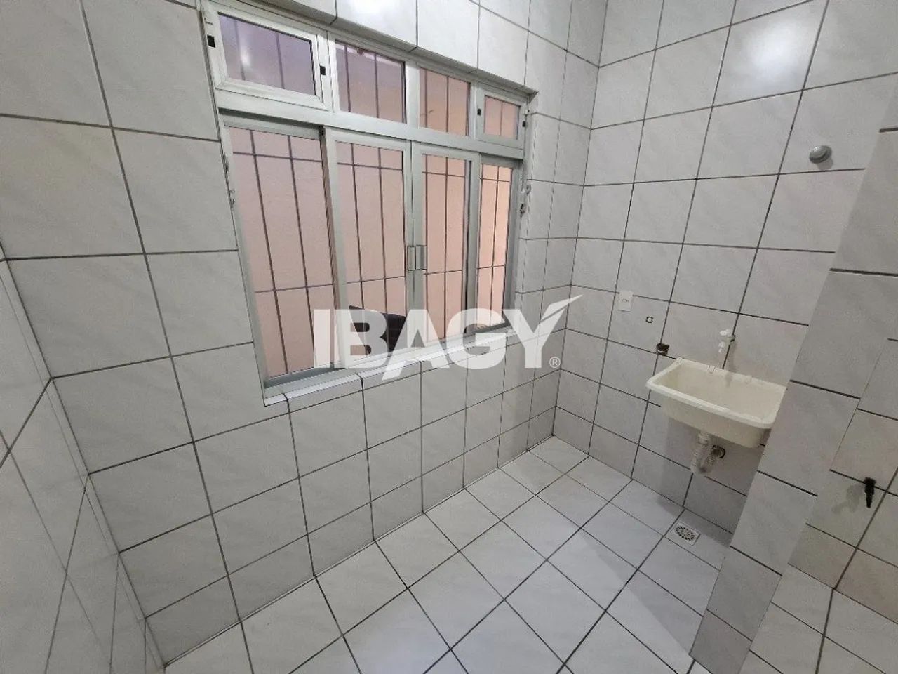 Excelente Apartamento 1 dormitório(s) em Costeira Do Pirajubae - Florianópolis - Foto 4