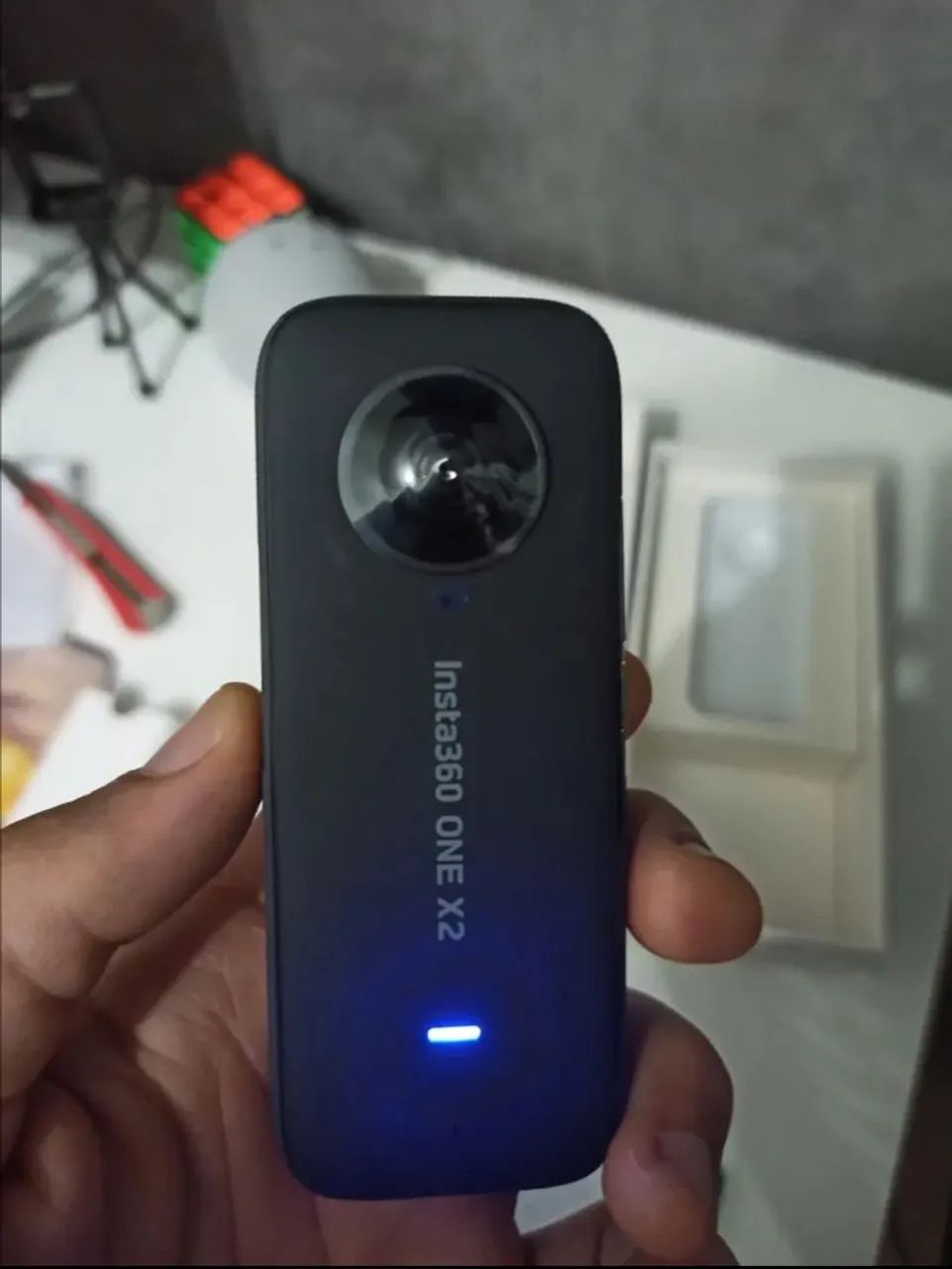 INSTA 360 X2  - Foto 2