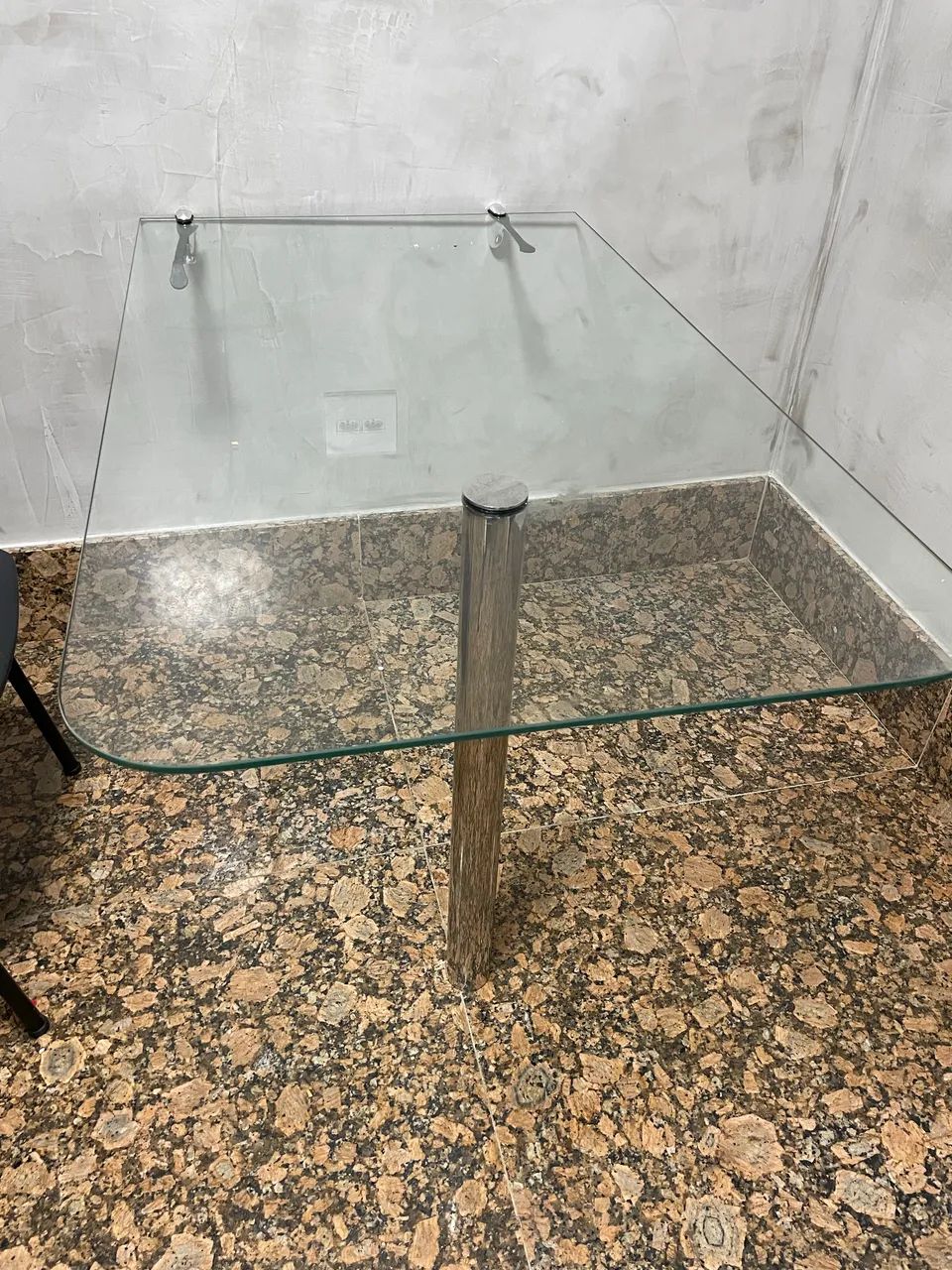 Mesa de Vidro- Canto