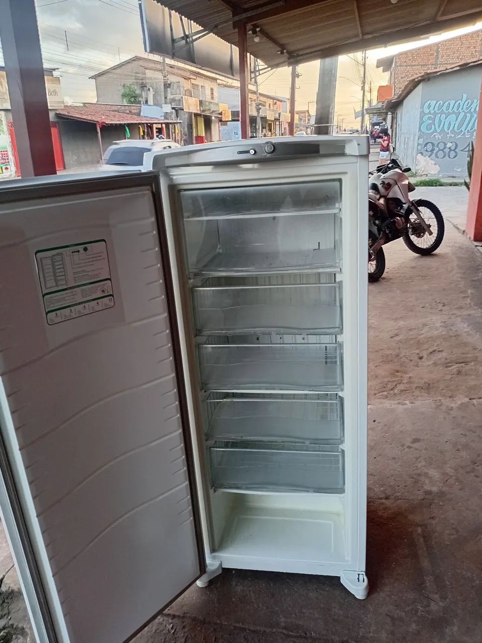 Freezer Vertical consul 