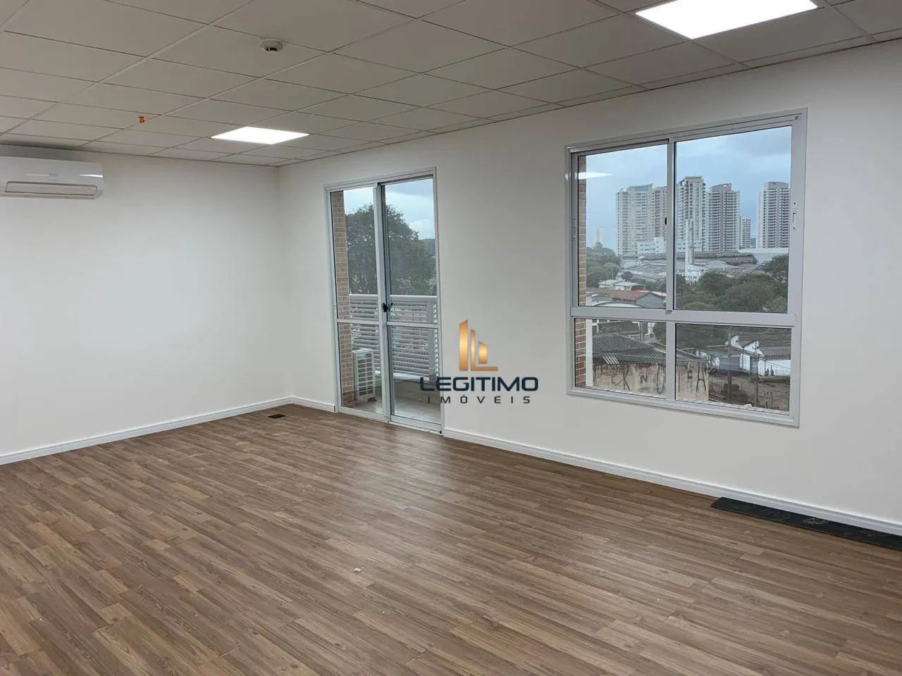 Sala Comercial com Ar-Condicionado e Estrutura Flexível na Lapa