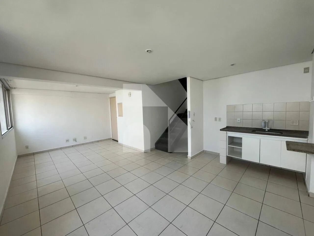 Apartamento duplex com 2 dormitórios na Santa Cecília