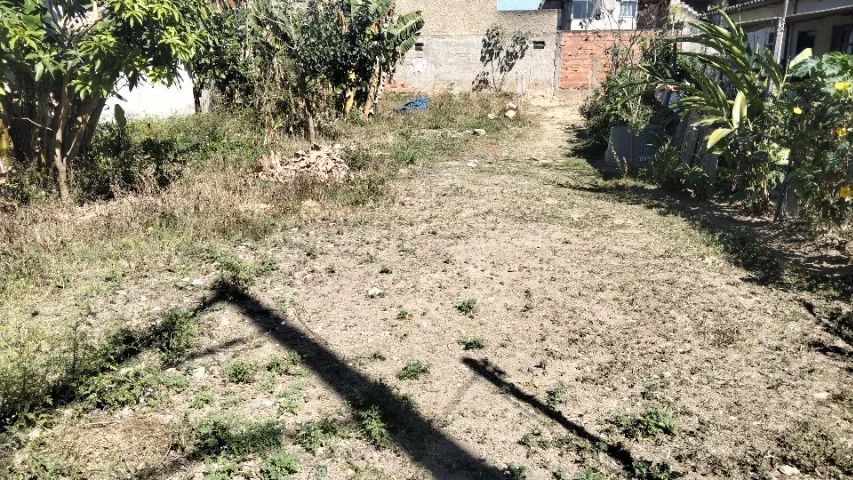Vende se terreno